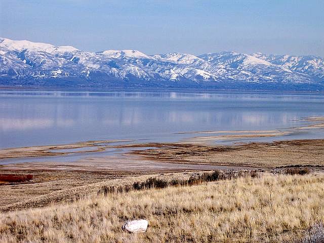 File:Great Salt Lake.jpg