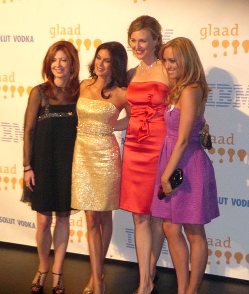 File:Desperate Housewives at 2008 GLAAD Awards.jpg