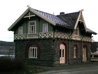 The railway station in Langstein