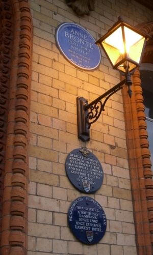 Grandhotel-scarborough-blueplaques.jpg