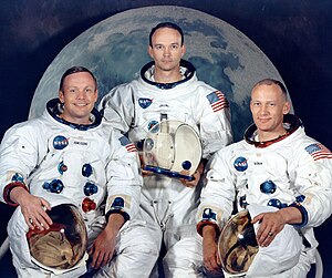 Apollo 11 Prime Crew - GPN-2000-001164 - Ap11-s69-31740.jpg