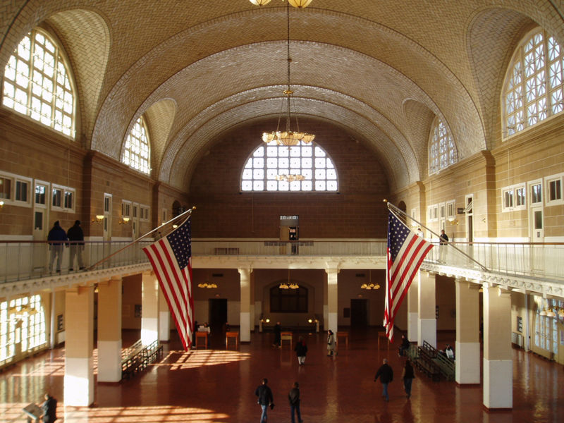 File:Registration Hall, Ellis Island.jpg